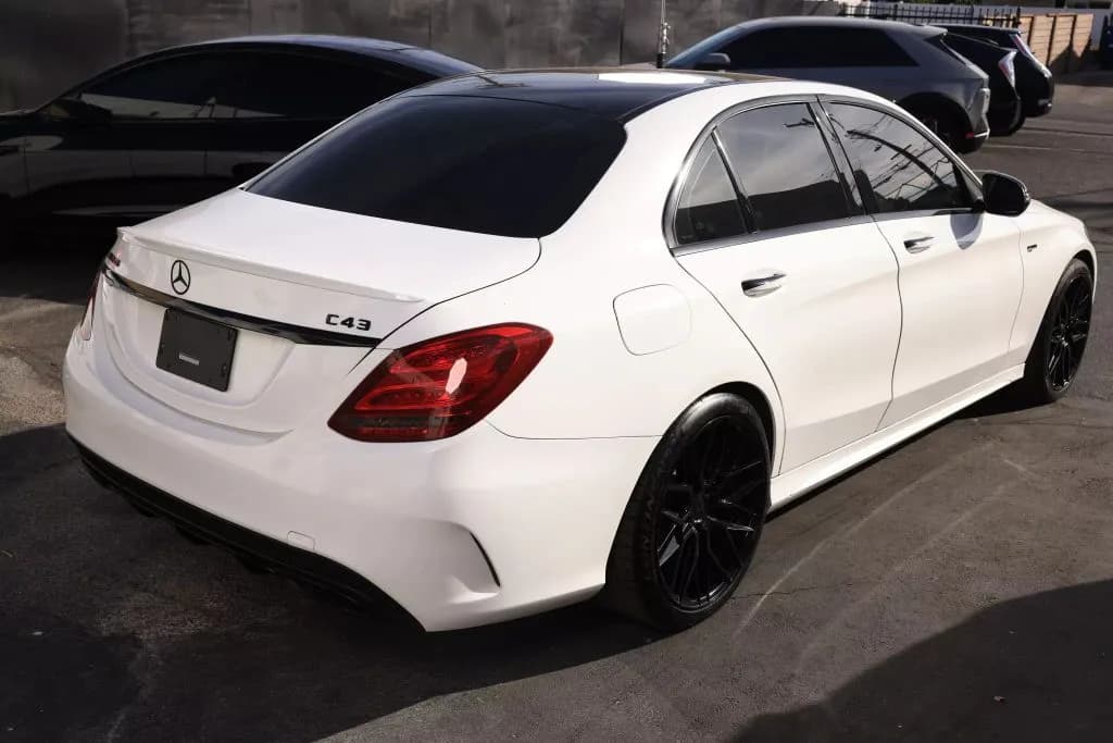 2016 Mercedes-Benz C-Class