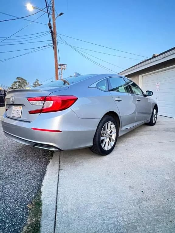 2022 Honda Accord LX - Photo 11