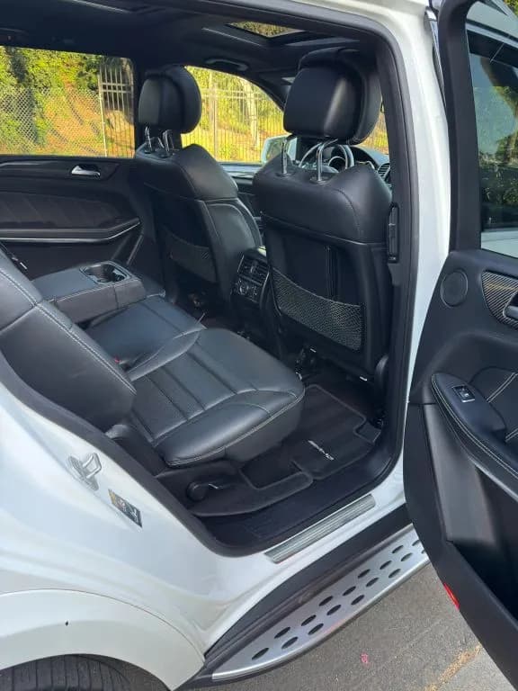 2017 Mercedes-Benz GLS-Class 9
