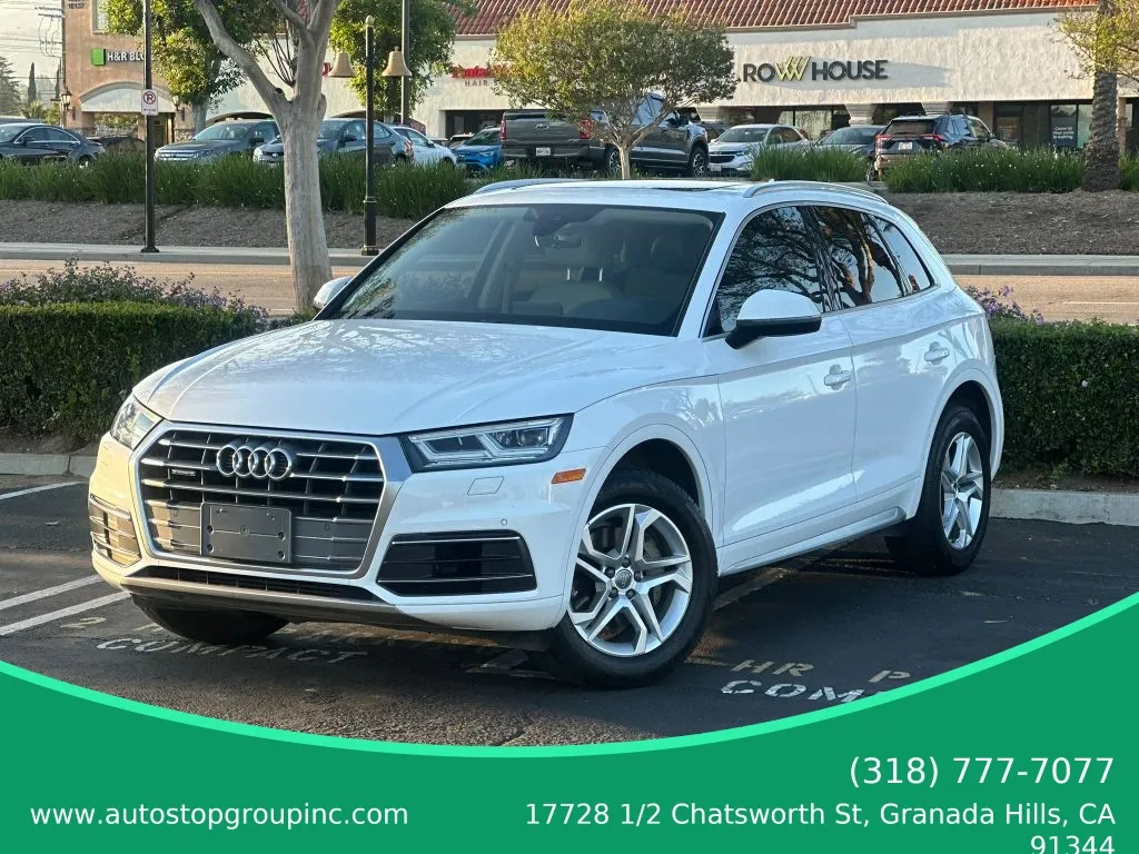 2018 Audi Q5 2.0T quattro S tronic Premium Plus's photo