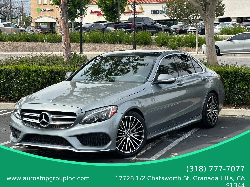 2015 Mercedes-Benz C-Class C300's photo